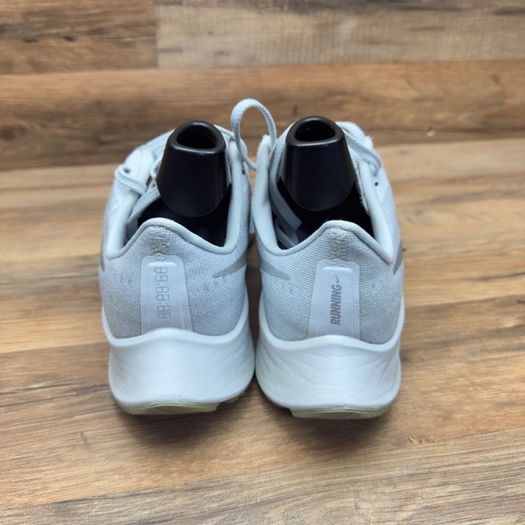 Nike Air Zoom Pegasus 37 Womens 8 Running Shoes Athletic Sneakers BQ9647-009 - Picture 3 of 9